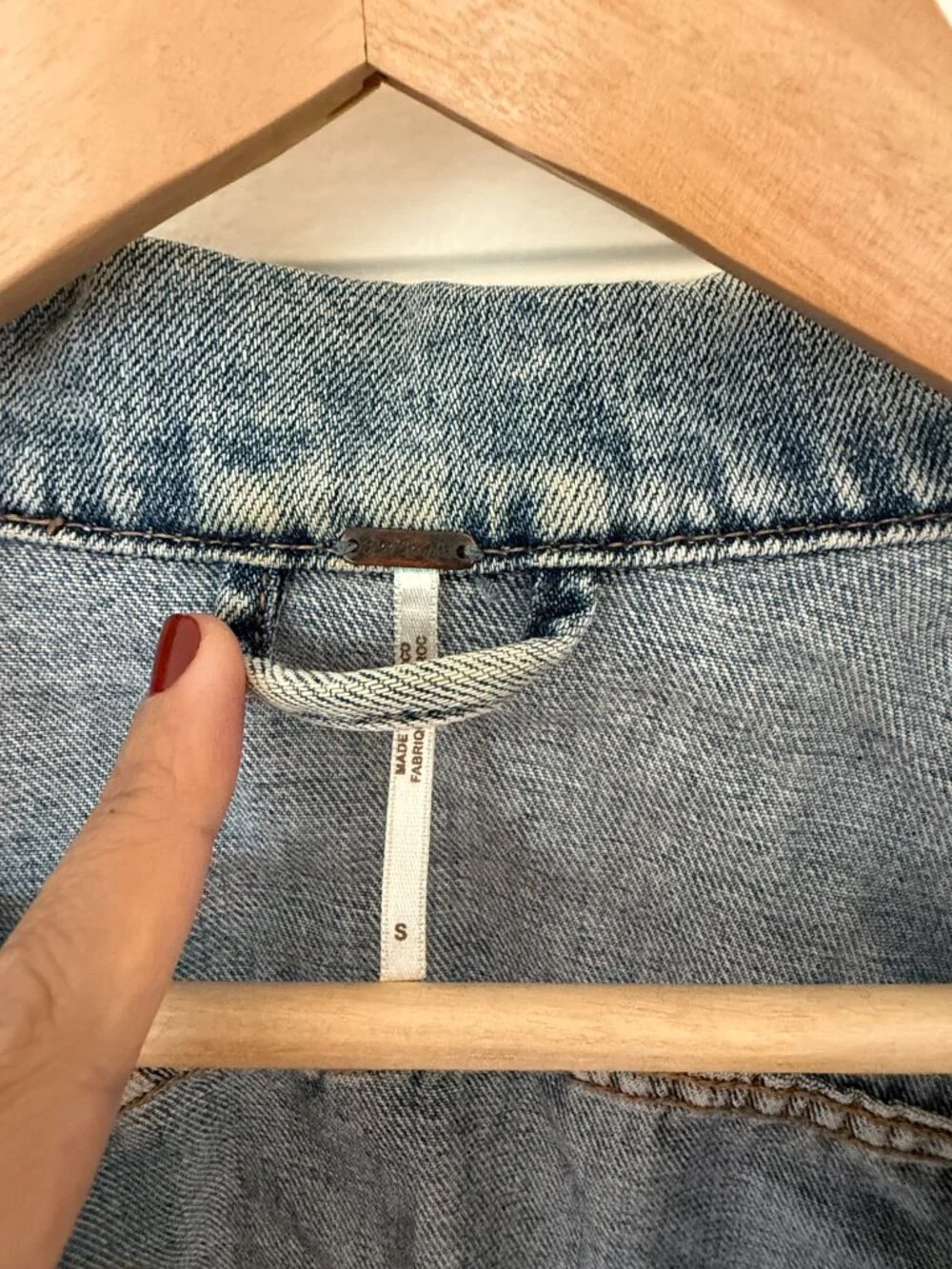 Free People denim light wash jacket - Picture 3 of 4